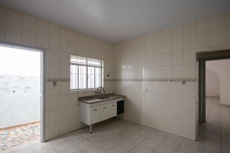Casa à venda com 130m², 3 quartos e 3 vagas Casa à venda com 130m², 3 quartos e 3 vagasCozinha