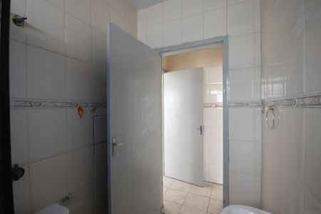 Casa à venda com 130m², 3 quartos e 3 vagas Casa à venda com 130m², 3 quartos e 3 vagasBanheiro