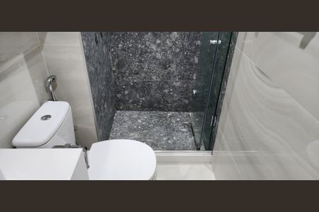 Apartamento para alugar com 150m², 3 quartos e 2 vagas Apartamento para alugar com 150m², 3 quartos e 2 vagasBanheiro da Suíte 2