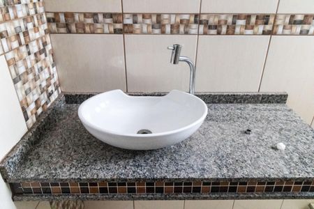 Casa para alugar com 120m², 3 quartos e 2 vagasBanheiro do 2° andar