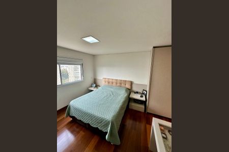 Apartamento à venda com 193m², 4 quartos e 3 vagasQuarto