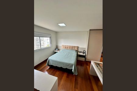 Apartamento à venda com 193m², 4 quartos e 3 vagasQuarto
