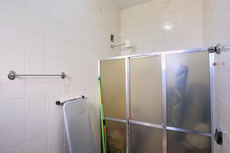 Casa à venda com 360m², 4 quartos e 5 vagasBanheiro da Suíte1 