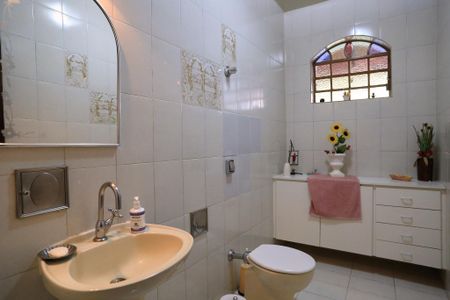 Casa à venda com 360m², 4 quartos e 5 vagasLavabo