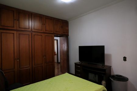 Casa à venda com 360m², 4 quartos e 5 vagasSuíte 2