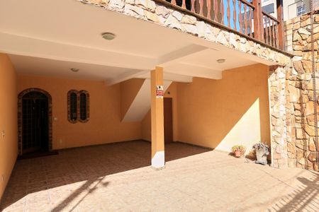 Casa à venda com 360m², 4 quartos e 5 vagasGaragem