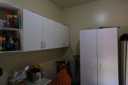 Casa à venda com 360m², 4 quartos e 5 vagasQuarto de Serviço