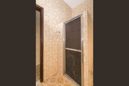 Casa à venda com 250m², 4 quartos e 5 vagasBanheiro Social