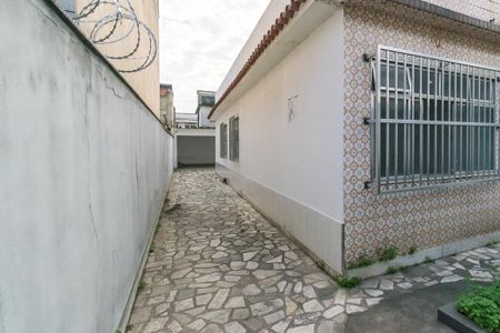 Casa à venda com 250m², 4 quartos e 5 vagasVaranda - Garagem