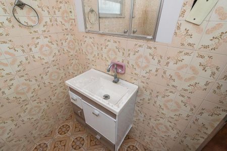 Casa à venda com 250m², 4 quartos e 5 vagasBanheiro Social