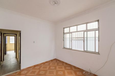 Casa à venda com 250m², 4 quartos e 5 vagasSala