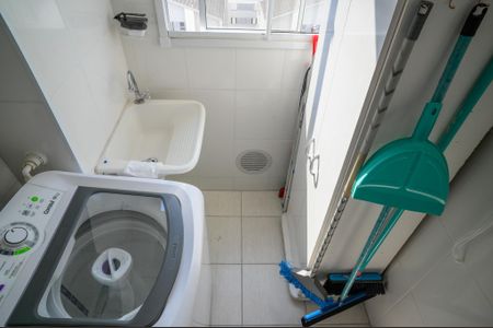 Apartamento à venda com 45m², 2 quartos e 1 vagaÁrea de Serviço