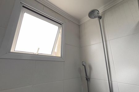 Banheiro de apartamento à venda com 2 quartos, 51m² em Macedo, Guarulhos