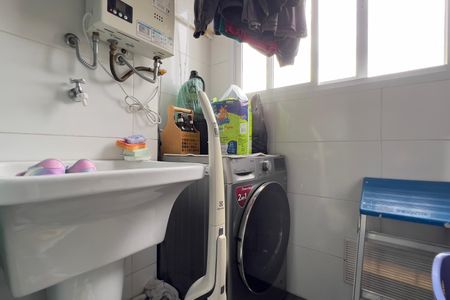 Apartamento à venda com 51m², 2 quartos e 1 vaga Apartamento à venda com 51m², 2 quartos e 1 vagaCozinha e Área de Serviço