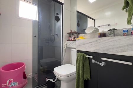 Banheiro de apartamento à venda com 2 quartos, 51m² em Macedo, Guarulhos