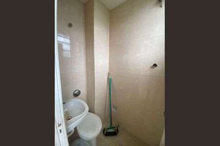 Banheiro de apartamento à venda com 1 quarto, 80m² em Pechincha, Rio de Janeiro