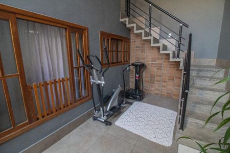 Casa à venda com 226m², 3 quartos e 2 vagas Casa à venda com 226m², 3 quartos e 2 vagasFoto 24