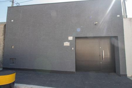 Casa à venda com 226m², 3 quartos e 2 vagas Casa à venda com 226m², 3 quartos e 2 vagasFoto 01