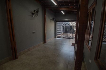 Casa à venda com 226m², 3 quartos e 2 vagas Casa à venda com 226m², 3 quartos e 2 vagasFoto 25
