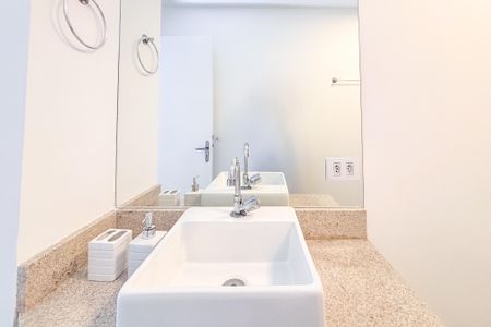 Apartamento à venda com 100m², 3 quartos e 1 vagaBanheiro da Suíte