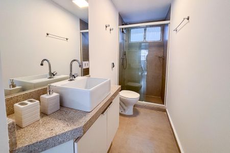 Apartamento à venda com 100m², 3 quartos e 1 vagaBanheiro da Suíte