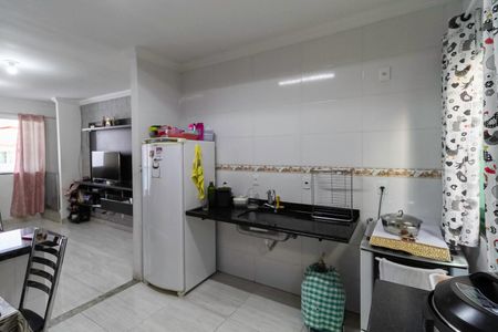 Casa à venda com 166m², 3 quartos e 2 vagasCozinha