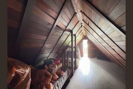 Casa para alugar com 400m², 4 quartos e 3 vagasSótão da Edícula