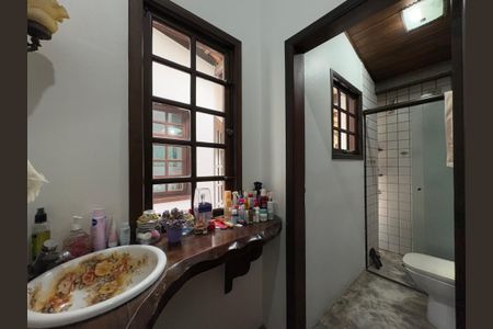 Casa para alugar com 400m², 4 quartos e 3 vagasBanheiro Social