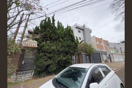 Casa para alugar com 400m², 4 quartos e 3 vagasFachada