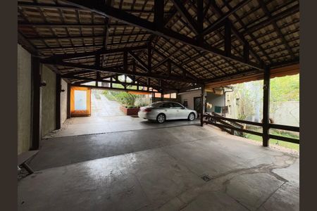 Casa para alugar com 400m², 4 quartos e 3 vagasÁrea Externa