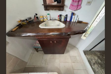 Casa para alugar com 400m², 4 quartos e 3 vagasBanheiro da Suíte