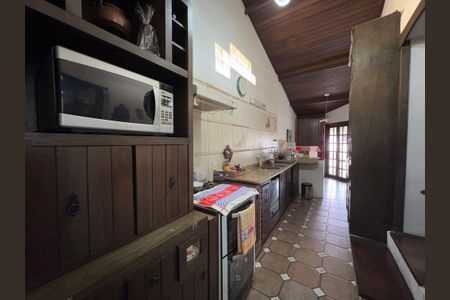 Casa para alugar com 400m², 4 quartos e 3 vagasCozinha