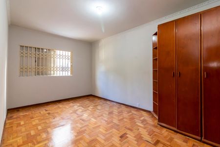 Apartamento à venda com 200m², 3 quartos e 1 vagaQuarto 2