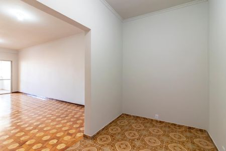 Apartamento à venda com 200m², 3 quartos e 1 vagaSala de Visitas