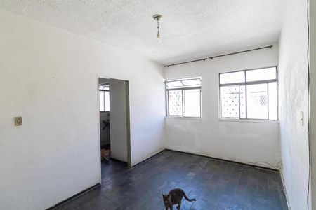 Sala de apartamento à venda com 2 quartos, 60m² em Itatiaia, Belo Horizonte