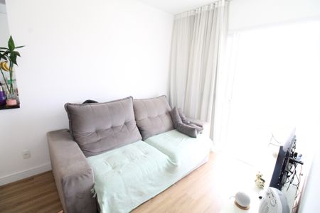 Sala de apartamento para alugar com 2 quartos, 61m² em Chácaras São José, São José dos Campos