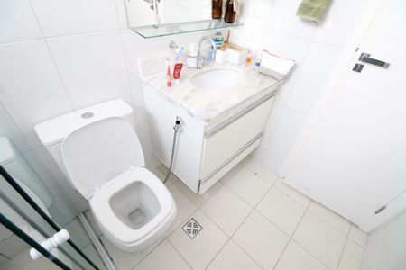 Apartamento para alugar com 61m², 2 quartos e 2 vagasBanheiro