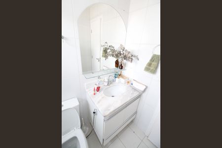 Apartamento para alugar com 61m², 2 quartos e 2 vagasBanheiro