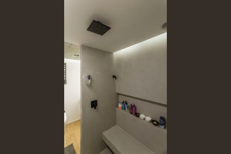 Apartamento à venda com 111m², 1 quarto e 2 vagas Apartamento à venda com 111m², 1 quarto e 2 vagasBanheiro da Suíte