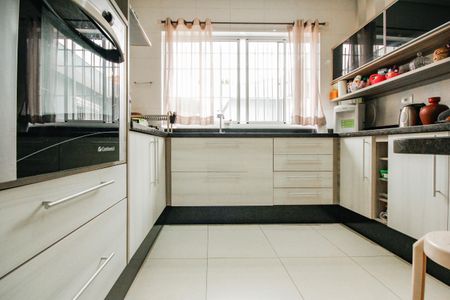 Casa para alugar com 150m², 3 quartos e 2 vagasCozinha