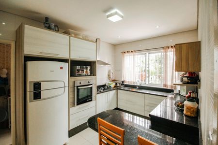 Casa para alugar com 150m², 3 quartos e 2 vagasCozinha