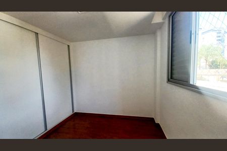 Quarto 1 de apartamento à venda com 3 quartos, 110m² em Buritis, Belo Horizonte