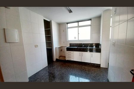 Apartamento à venda com 110m², 3 quartos e 2 vagas Apartamento à venda com 110m², 3 quartos e 2 vagasCozinha