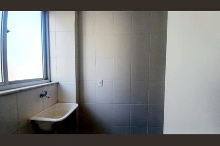 Apartamento à venda com 110m², 3 quartos e 2 vagas Apartamento à venda com 110m², 3 quartos e 2 vagasÁrea de Serviço