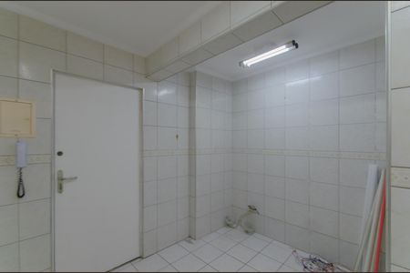 Cozinha de apartamento à venda com 2 quartos, 85m² em Vila Monumento, São Paulo