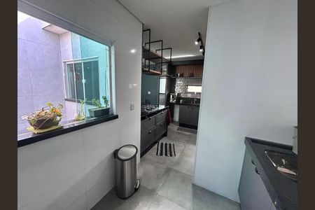 Casa à venda com 325m², 2 quartos e 2 vagasÁrea de Serviço