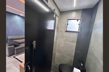 Casa à venda com 325m², 2 quartos e 2 vagasBanheiro 2