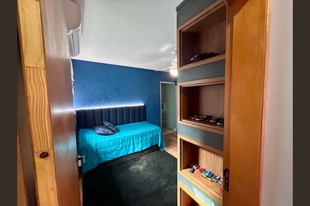 Casa à venda com 325m², 2 quartos e 2 vagasSuíte 2