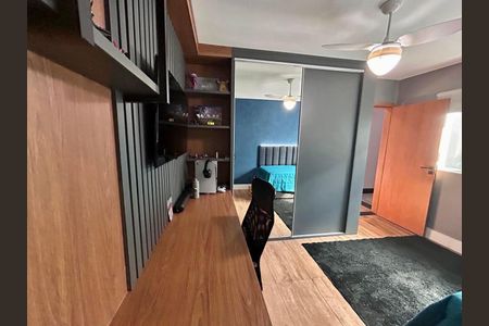 Casa à venda com 325m², 2 quartos e 2 vagasSuíte 2