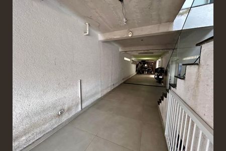 Casa à venda com 325m², 2 quartos e 2 vagasGaragem